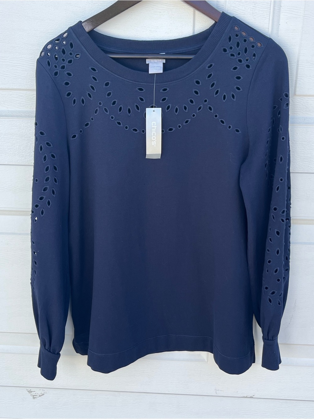 Women's Chico's Zenergy Navy Blue French Terry Cutwork Eyelet Sweater size 1